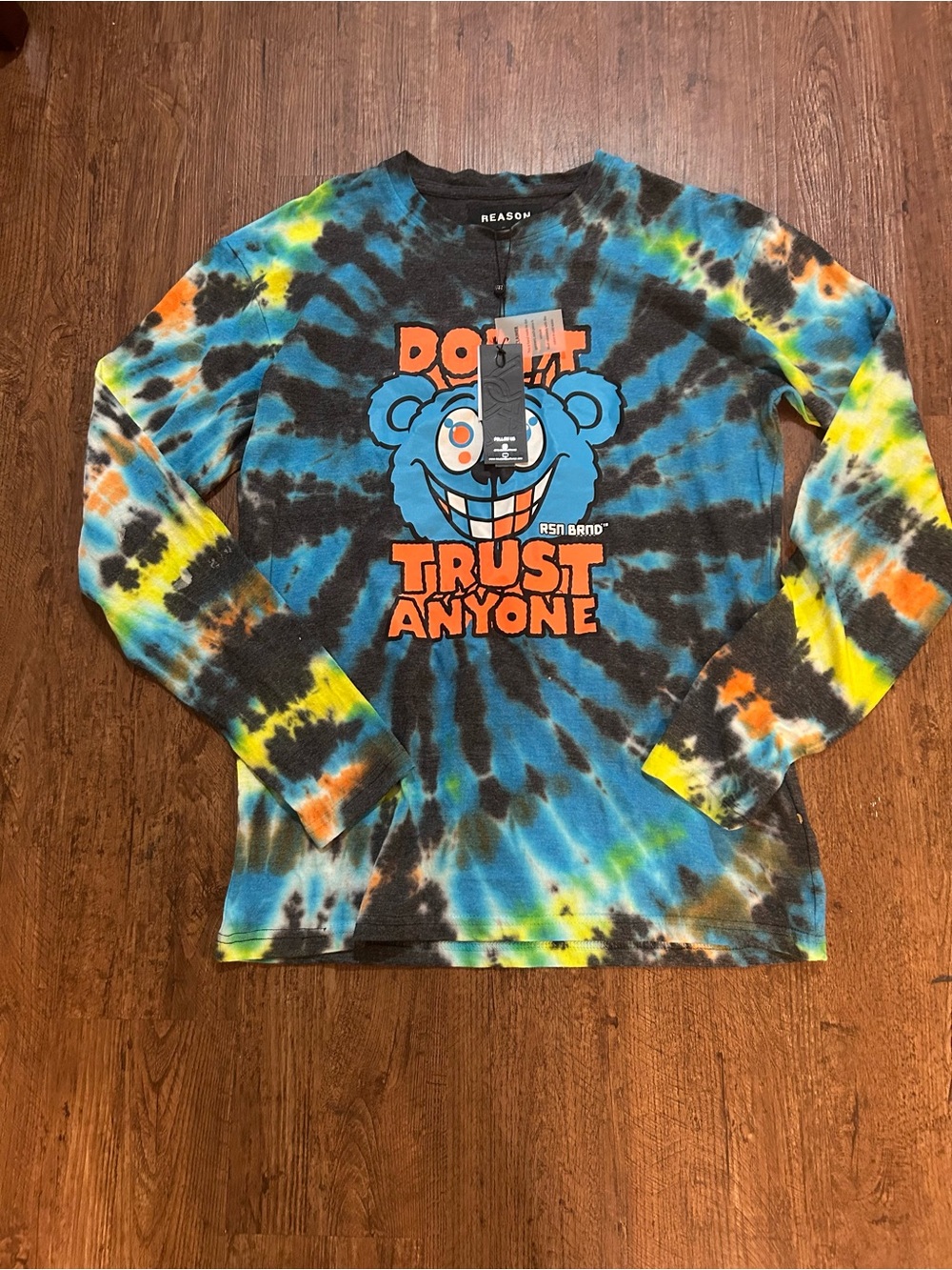 Reason Brand Don’t Trust Anyone Tie Dye Long Sleeve Tee Men M NWT Streetwear